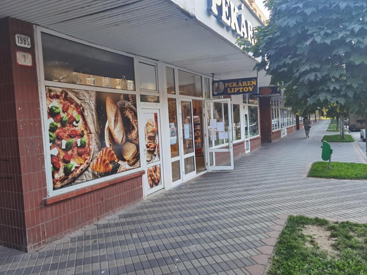 Apartman Ruza 鲁容贝罗克 外观 照片