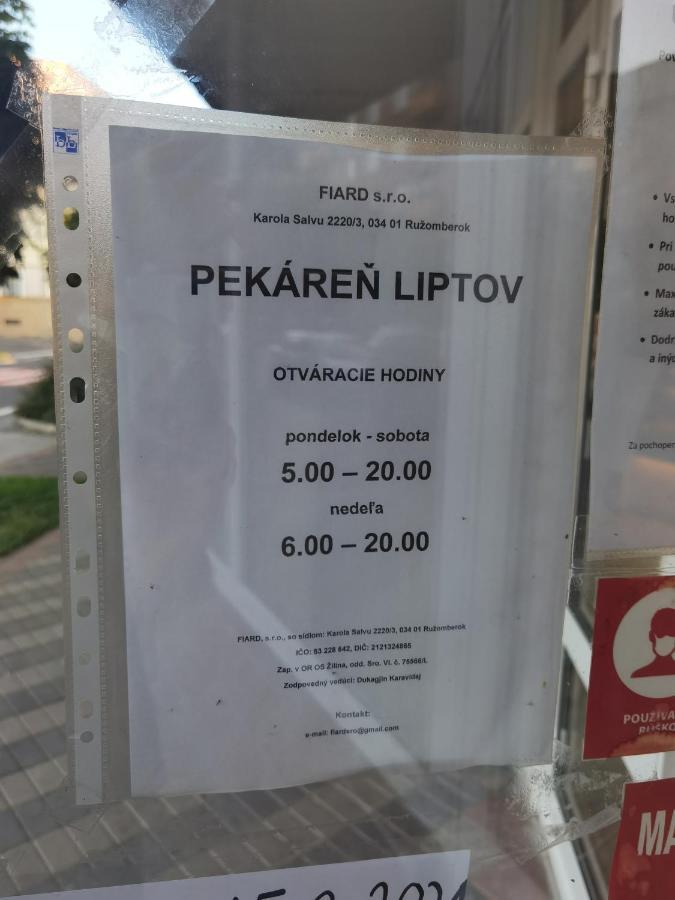 Apartman Ruza 鲁容贝罗克 外观 照片