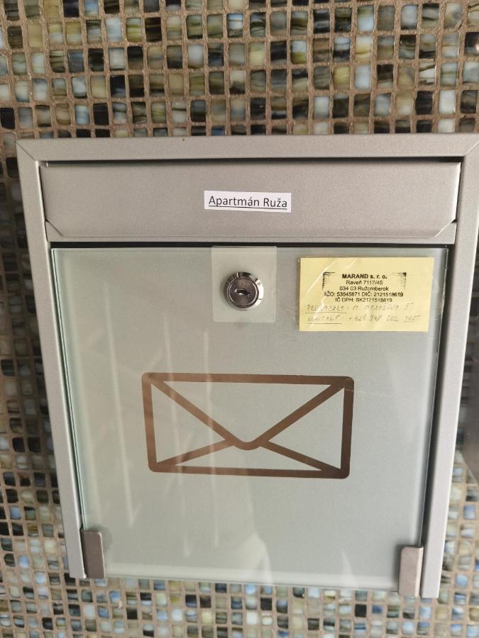 Apartman Ruza 鲁容贝罗克 外观 照片